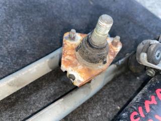 Механизм дворников NISSAN CIMA FGY33 28842-4P000 3 ракурс Механизм дворников NISSAN CIMA FGY33 28842-4P000 3 ракурс