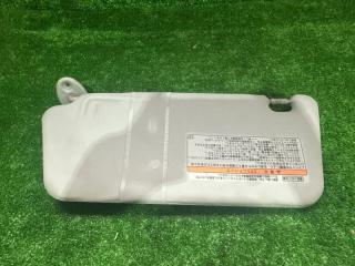 Козырек правый TOYOTA WISH ZNE14 3 ракурс