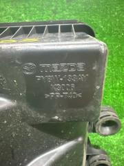 Корпус воздушного фильтра MAZDA CX-8 KG2P PY8W133AY 4 ракурс