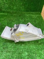 Туманка правая TOYOTA CAMRY ACV30 8121006040 4 ракурс
