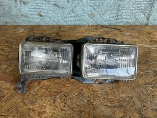 Фото запчасти фара правая ISUZU ELF контрактная запчасть Запчасть фара правая ISUZU ELF