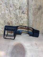 Запчасть консоль магнитофона TOYOTA CALDINA