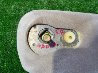 Подлокотник правый передний TOYOTA NADIA SXN15 3 ракурс