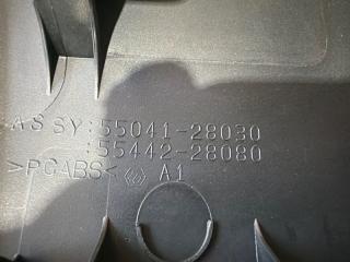 Крышка бардачка правая передняя TOYOTA VOXY AZR65 55041-28030-B0 3 ракурс