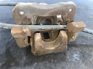 Суппорт правый задний TOYOTA CAMRY ACV40 2AZFE 47830-33210 5 ракурс