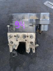 Блок abs TOYOTA CROWN MAJESTA UZS187 3UZFE 44050-30290 3 ракурс Блок abs TOYOTA CROWN MAJESTA UZS187 3UZFE 44050-30290 3 ракурс