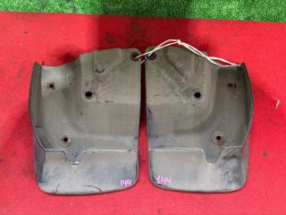 Запчасть брызговики комплект задние TOYOTA HIACE