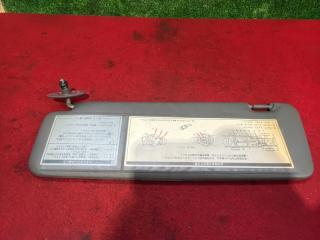 Козырек правый TOYOTA HILUX LN107 2 ракурс