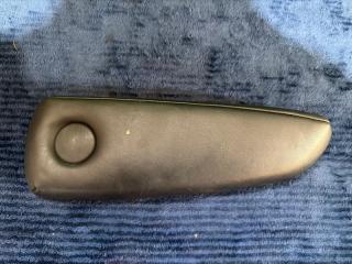 Запчасть подлокотник передний левый TOYOTA NOAH