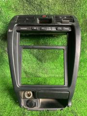 Консоль магнитофона TOYOTA HILUX SURF KDN185 1 ракурс