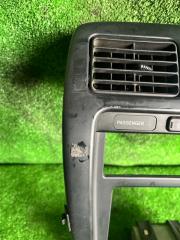 Консоль магнитофона TOYOTA HILUX SURF KDN185 4 ракурс