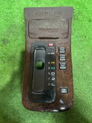 Консоль кпп TOYOTA CROWN MAJESTA JZS149 58804-30080, 58821-30260 1 ракурс