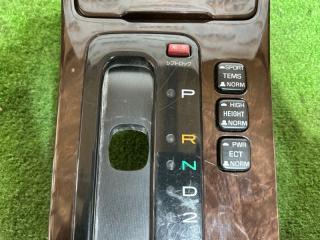 Консоль кпп TOYOTA CROWN MAJESTA JZS149 58804-30080, 58821-30260 3 ракурс