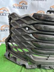 Решетка радиатора TOYOTA VOXY ZWR90 53102-V1020   53111-V1040 2 ракурс