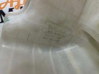 Бачок стеклоомывателя TOYOTA SPRINTER AE110 85310-20210,060210-2650, 060351-618 3 ракурс