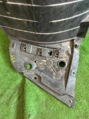 Подкрылок правый передний NISSAN SKYLINE YV37 638404GA0B  LH62-5111-300 2 ракурс
