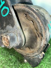 Подушка двигателя задняя TOYOTA SPRINTER CARIB AE115 7AFE 4 ракурс