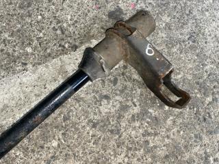 Торсион левый TOYOTA HILUX LN107 3L 48162-35250 3 ракурс