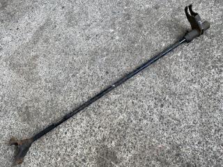 Торсион правый TOYOTA HILUX LN107 3L 48161-35250 4 ракурс