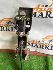 Педаль тормоза SUBARU FORESTER SH5 EJ205 36012SC030 3 ракурс