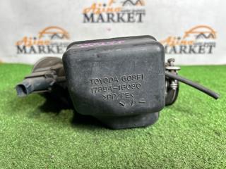Патрубок воздушн.фильтра TOYOTA CARINA AT211 7AFE 17894-16080 3 ракурс Патрубок воздушн.фильтра TOYOTA CARINA AT211 7AFE 17894-16080 3 ракурс
