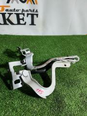 Петля капота передняя TOYOTA VELLFIRE AGH30 3 ракурс Петля капота передняя TOYOTA VELLFIRE AGH30 3 ракурс