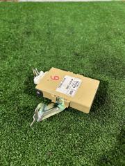 Блок управления TOYOTA VELLFIRE AGH30 89100-58020 3 ракурс