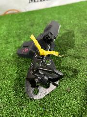 Замок крышки багажника TOYOTA PROGRES JCG10 2 ракурс