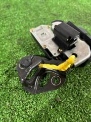 Замок крышки багажника TOYOTA PROGRES JCG10 5 ракурс