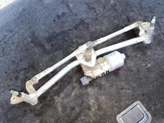 Механизм дворников VOLKSWAGEN POLO 9N1(MK4) 3 ракурс