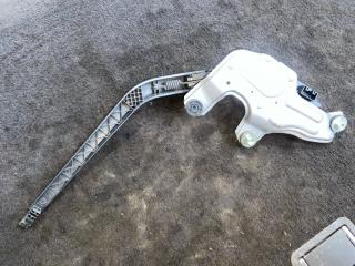 Механизм дворников задний TOYOTA PRIUS ZVW55 2ZRFXE 4 ракурс