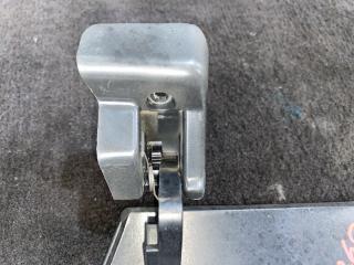 Крышка бардачка левая TOYOTA NOAH AZR65 55042-28030-B0 5 ракурс