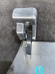 Крышка бардачка левая TOYOTA NOAH AZR65 55042-28030-B0 4 ракурс Крышка бардачка левая TOYOTA NOAH AZR65 55042-28030-B0 4 ракурс