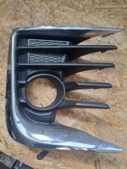 Заглушка бампера правая передняя TOYOTA VOXY ZRR85 52030-28050 1 ракурс