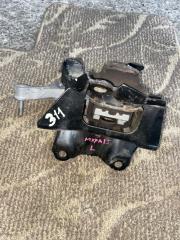 Подушка двигателя левая TOYOTA YARIS MXPA15 M15A 12372-15291 1 ракурс