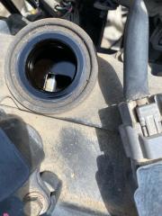 Двигатель NISSAN SERENA TNC24 QR20DE RE4F04B FT44 3 ракурс