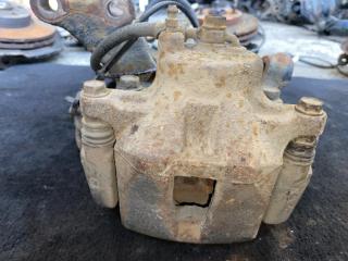 Ступица правая передняя TOYOTA ALLION ZZT245 1ZZFE 4 ракурс