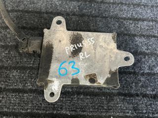 Датчик парковки левый задний TOYOTA PRIUS ZVW55 881620W270 3 ракурс
