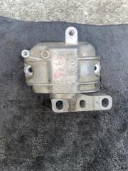 Подушка двигателя AUDI TT 8J CCZ 3 ракурс