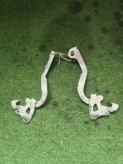 Петля капота SUBARU STELLA LA160F 3 ракурс
