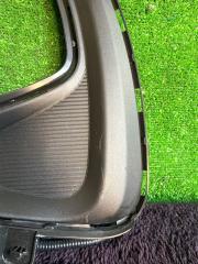 Заглушка бампера левая передняя TOYOTA YARIS MXPA15 52113-K0041 2 ракурс
