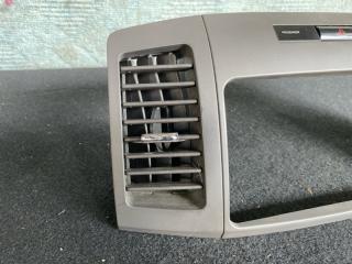 Консоль магнитофона TOYOTA PREMIO NZT240 86451-20140 2 ракурс