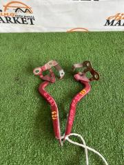 Петля капота TOYOTA BELTA SCP92 5342052240 1 ракурс Петля капота TOYOTA BELTA SCP92 5342052240 1 ракурс