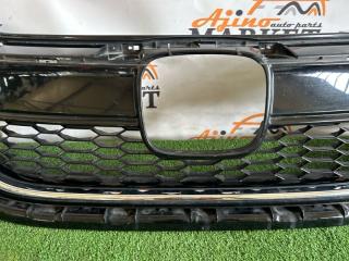 Решетка радиатора HONDA FIT GP6 71121-T5A-J50 4 ракурс