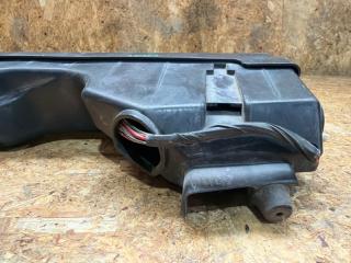 Блок предохранителей TOYOTA VISTA CV40 3CT 82720-32020 3 ракурс