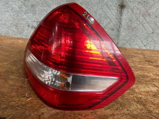 Стоп-сигнал правый NISSAN TIIDA LATIO C11 P4088 2 ракурс