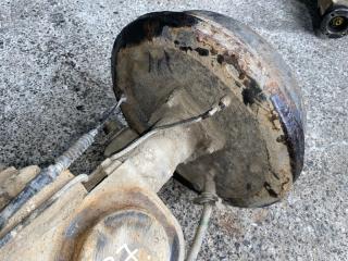 Мост задний TOYOTA HILUX SURF KZN130 1KZTE 41110-26150 2 ракурс