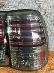 Стоп-сигнал TOYOTA LAND CRUISER UZJ100 4 ракурс