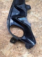 Заглушка бампера левая передняя TOYOTA CROWN AZSH36W 53182-30070 3 ракурс