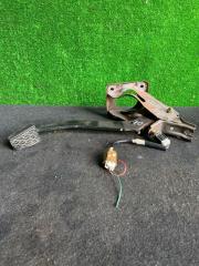 Педаль тормоза TOYOTA COROLLA CE105 47101-12530 4 ракурс Педаль тормоза TOYOTA COROLLA CE105 47101-12530 4 ракурс